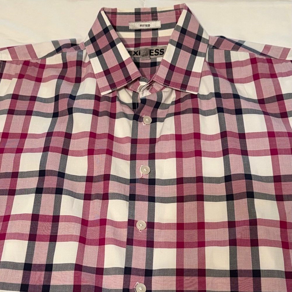Express Men’s Navy Blue & Pink/Purple Plaid Long Sleeve Fitted Shirt 15 - 15 1/2